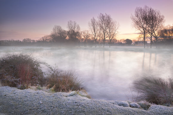 LDS0090 - Abergele Pond, Misty Winter Morning