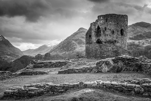 A Castle in the Mountains B&W